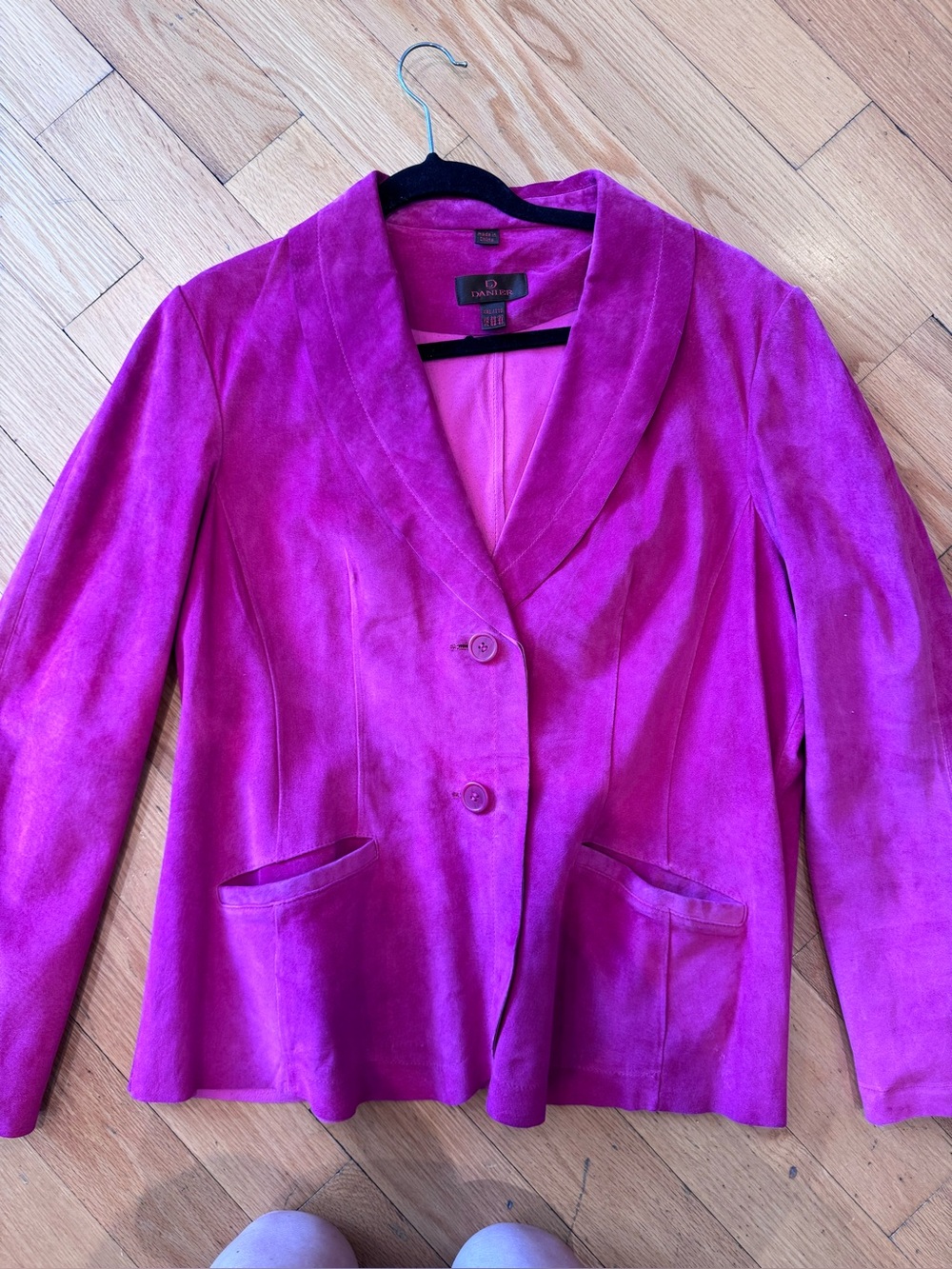 Danier Genuine Suede light weight Fuchsia Tailored Blazer XXL - Picture 5 of 10
